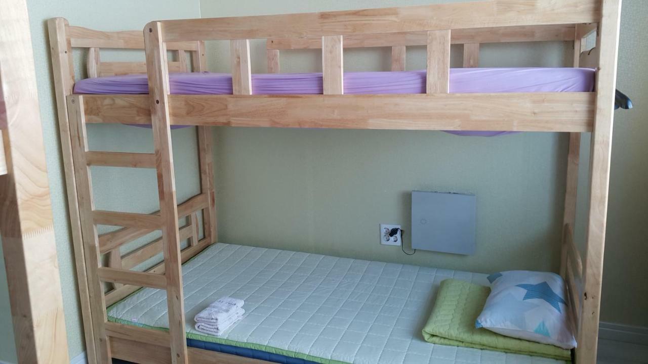 Kangguan Guesthouse Tongyeong Bagian luar foto