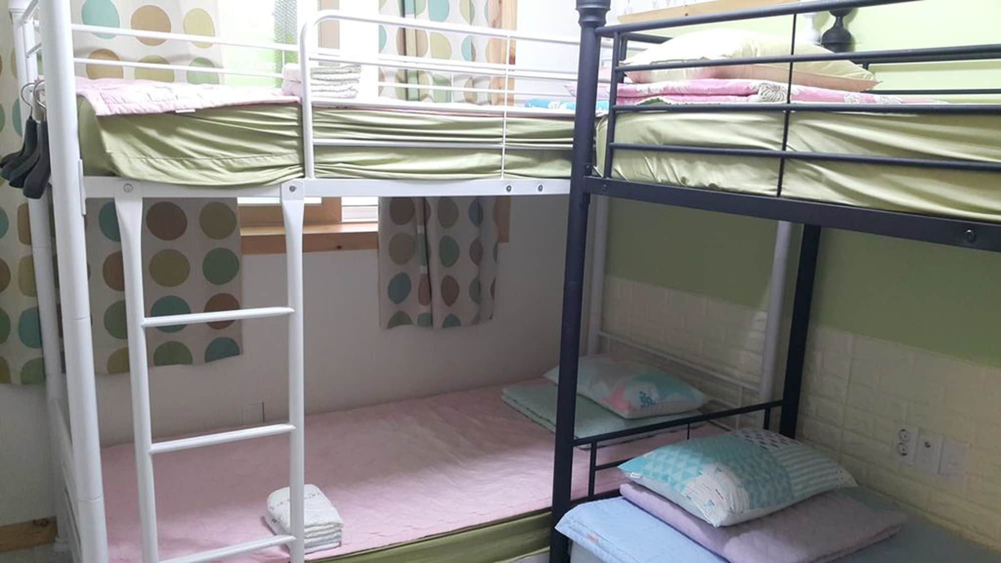Kangguan Guesthouse Tongyeong Bagian luar foto